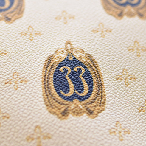 Disneyland Club 33 徽标 Dooney & Bourke 挎包圆顶包